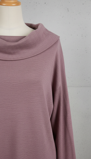 Lea's - Vrouwen Jurk met Hoge Col en Dijhoge Split