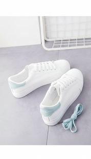 Delainey's - Vrouwen Contrasterende Hieltab Sneakers