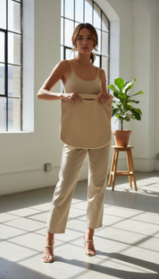 Beige dames shopper tas met zachte structuur, casual en tijdloos ontwerp van Labellaa